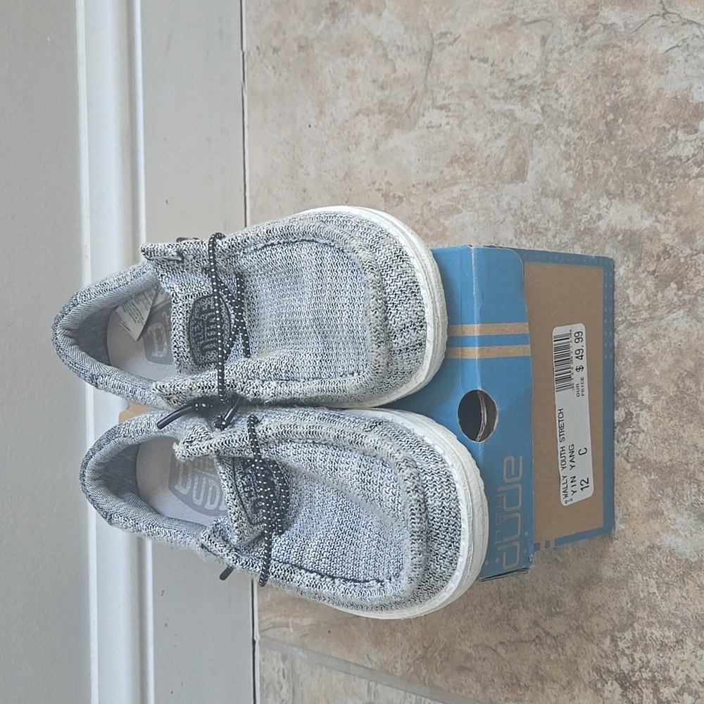 Little boys Hey Dudes size 12